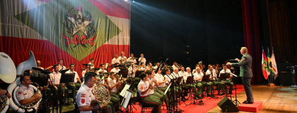 Concerto Especial alusivo aos 100 anos do Corpo de Bombeiros Militar de Santa Catarina - (Lages)